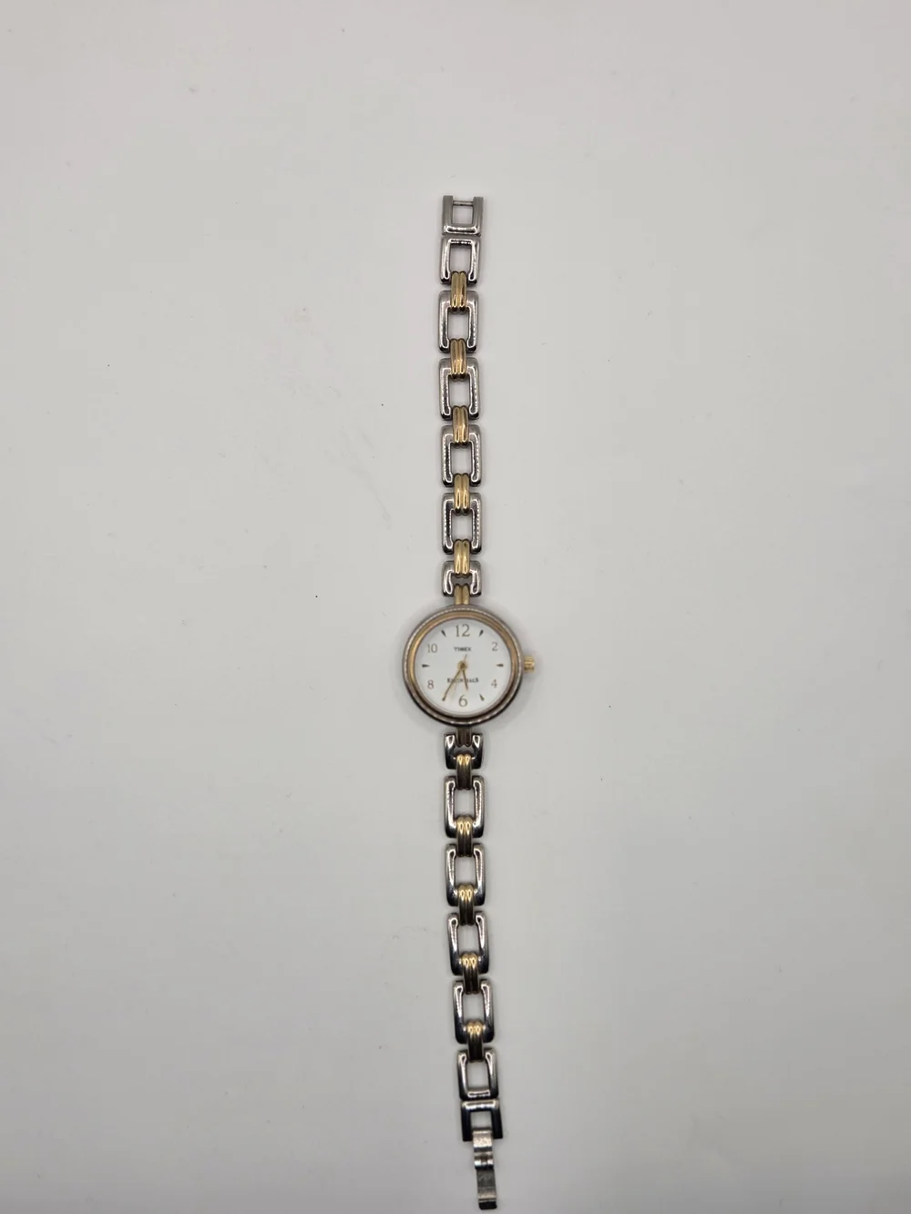 Timex Essentials Women’s Two Tone Gold Silver Watch Needs Battery